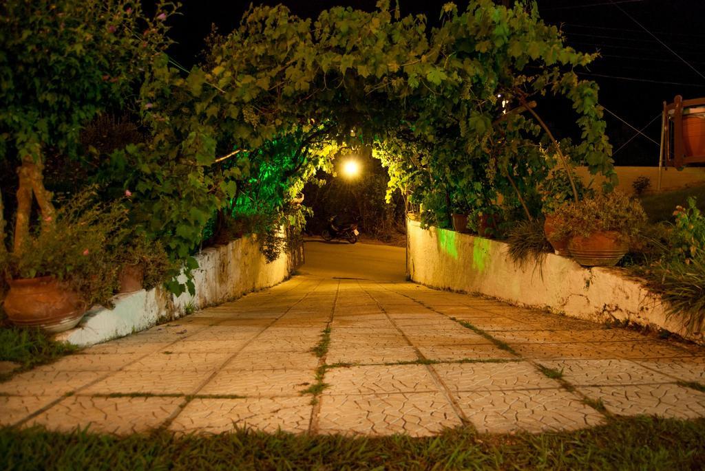 Corfu Country House Vitaládes Exteriör bild