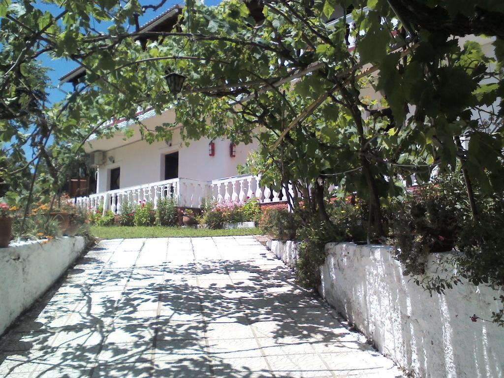Corfu Country House Vitaládes Exteriör bild